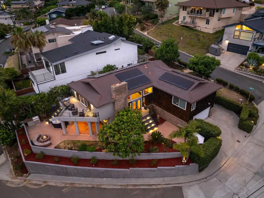 4922 Randall St, San Diego, CA 92109 - #2
