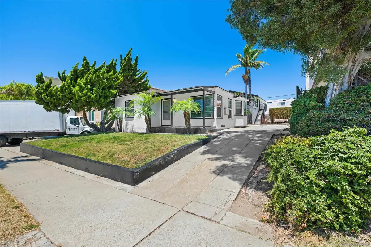 1460-64 Grand Ave, San Diego, CA 92109 - #1