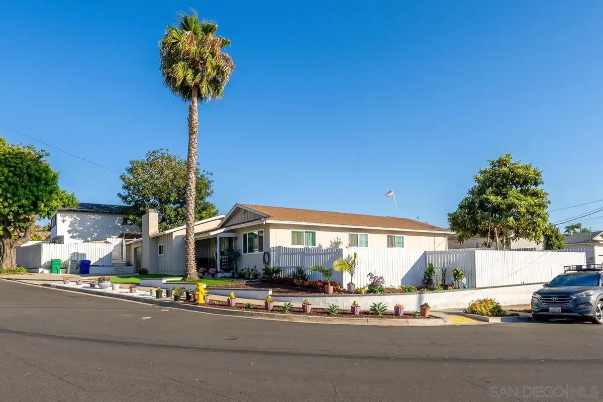 2458 Calle Tortuosa, San Diego, CA 92139 - #1