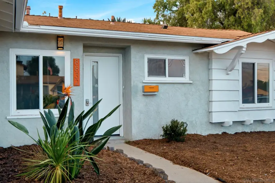 8832 Greenridge Ave, Spring Valley, CA 91977 - #2