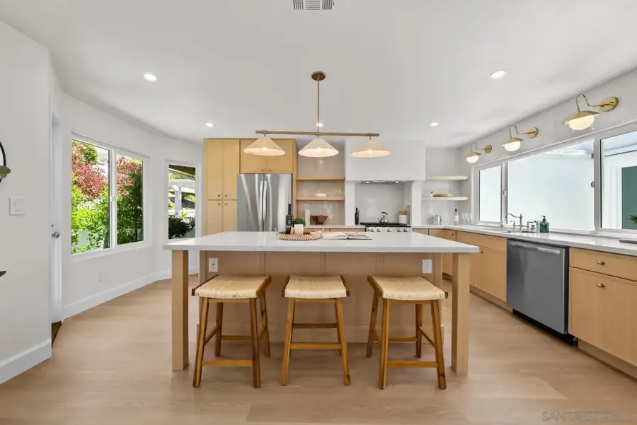 4742 Collinos Way, Oceanside, CA 92056 - #3