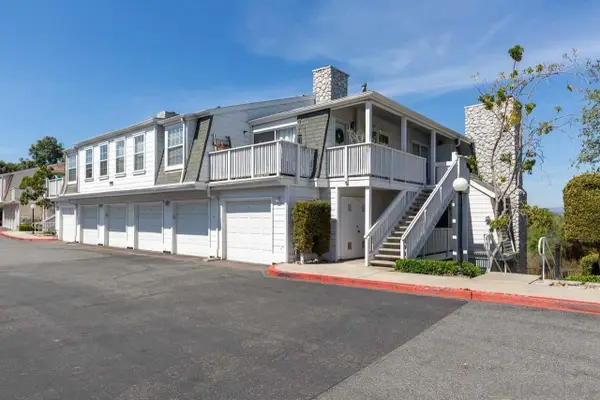 5064 Via Manos #B, Oceanside, CA 92057