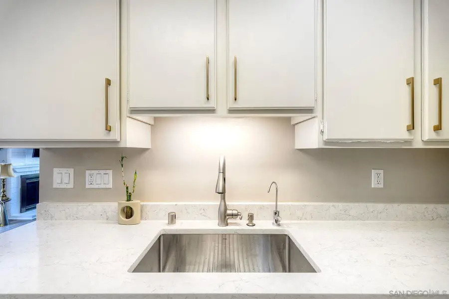 1906 Park Dale Ln, Encinitas, CA 92024 - #3