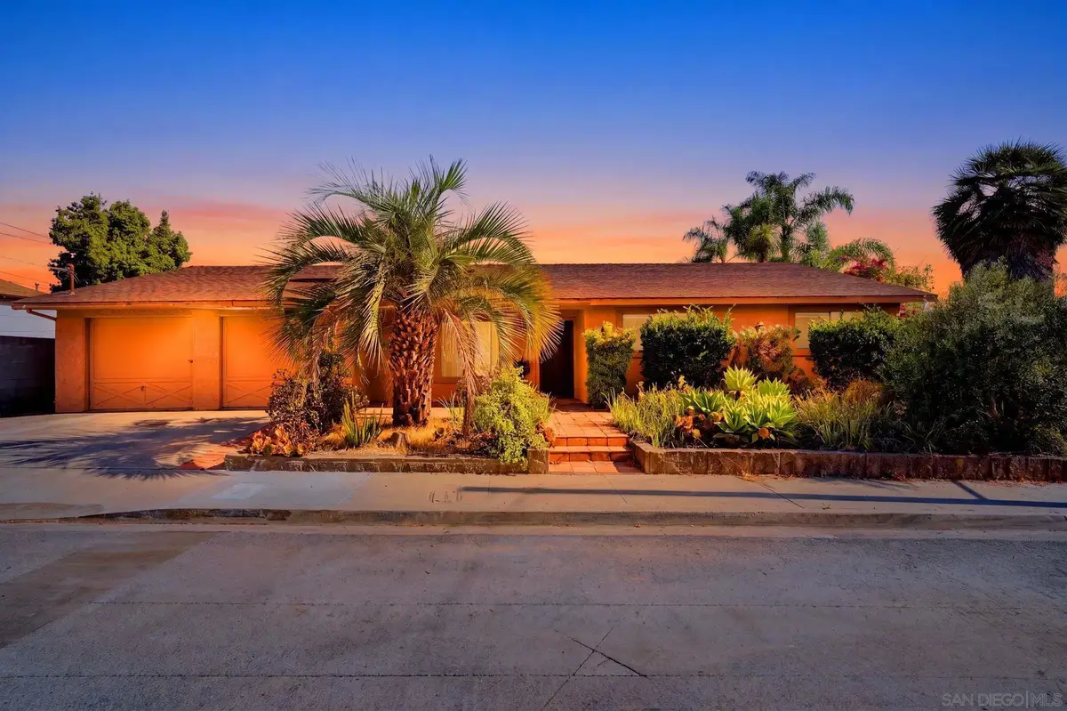 6935 Mandalay, San Diego, CA 92115 - #1