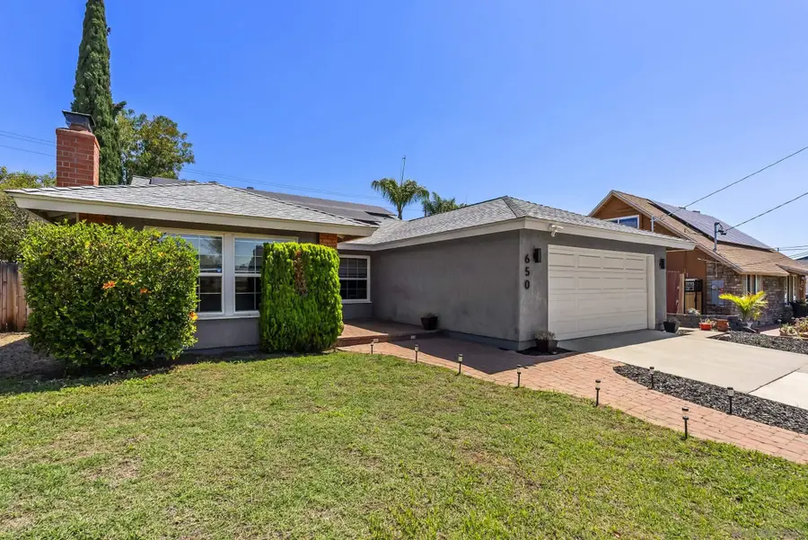 650 Hillward St, Escondido, CA 92027 - #3
