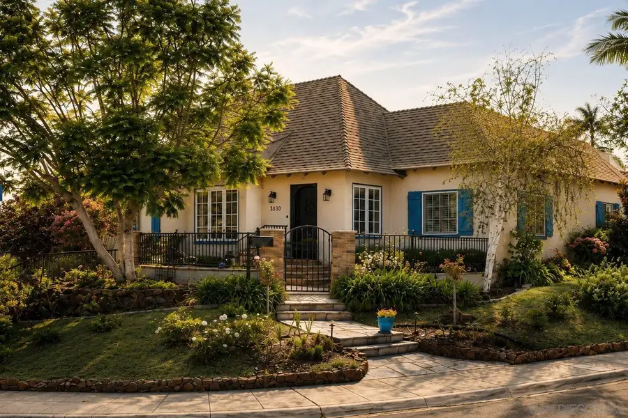 3030 Locust Street, San Diego, CA 92110 - #2