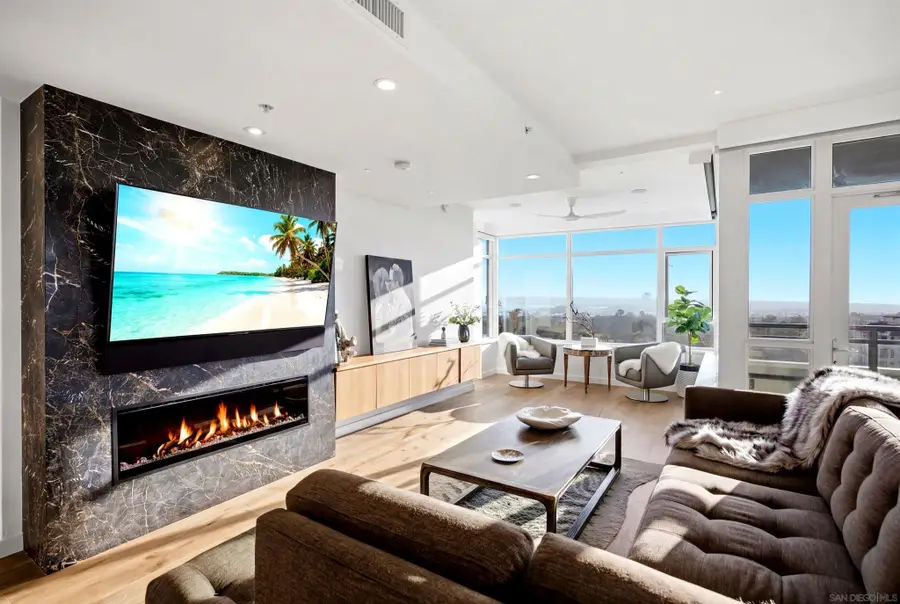 475 Redwood Street #906 #906, San Diego, CA 92103 - #3