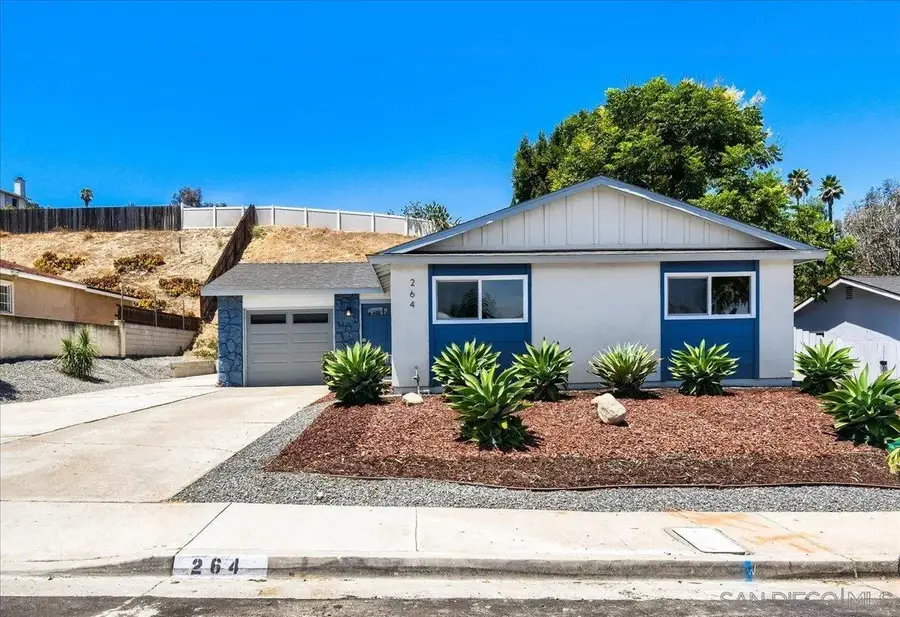 264 68th St, San Diego, CA 92114 - #2