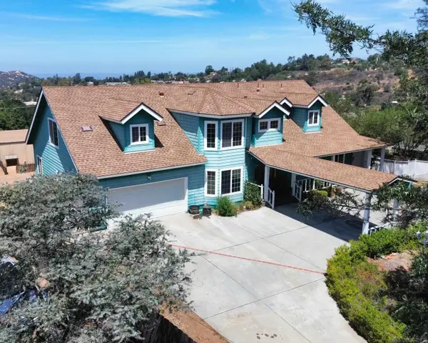 1249 La Cresta Blvd, El Cajon, CA 92021