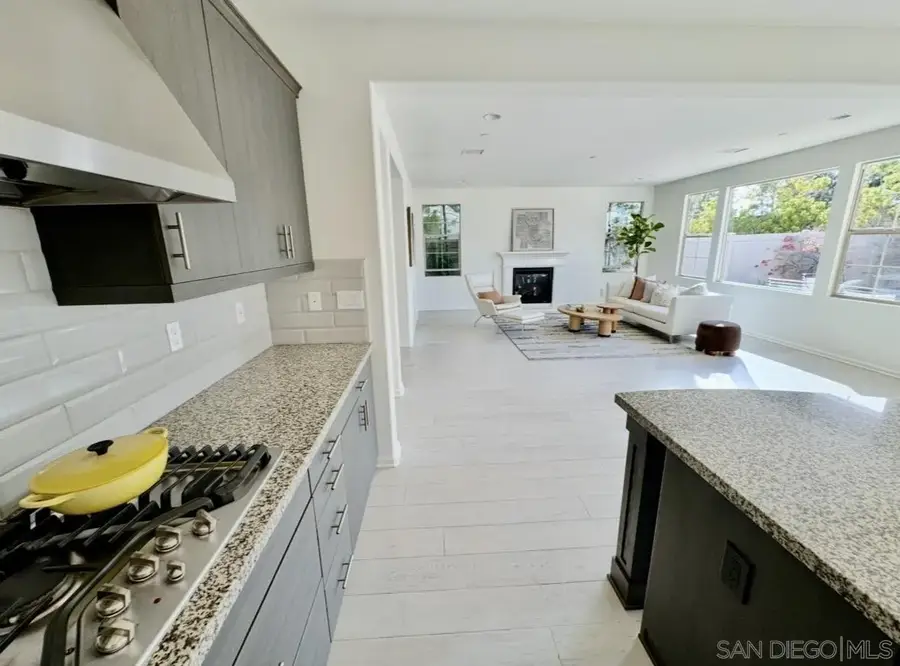 13516 Peach Tree Way, San Diego, CA 92130 - #3