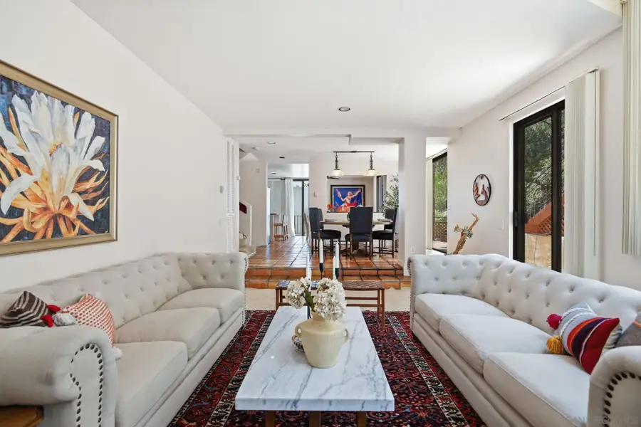8354 Gilman Dr., La Jolla, CA 92037 - #3