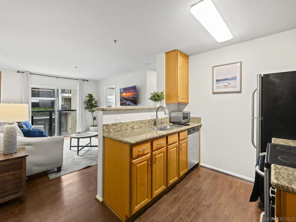 1970 Columbia St #312, San Diego, CA 92101 - #1