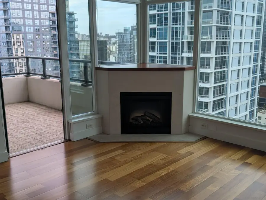 1205 Pacific Hwy #2504, San Diego, CA 92101 - #3