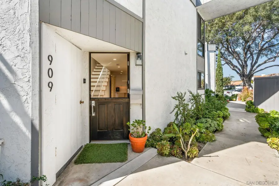 909 Olive Ave, Coronado, CA 92118 - #2