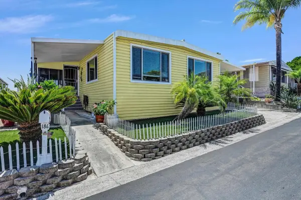 1145 E Barham Dr #unit 186, San Marcos, CA 92078