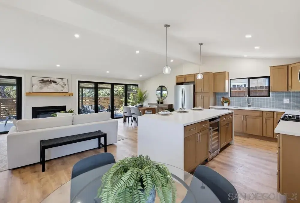 2564 Marathon, San Diego, CA 92123 - #1