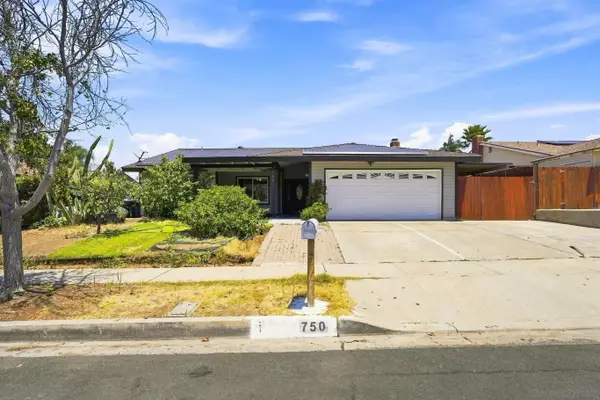750 Linwood St, Escondido, CA 92027