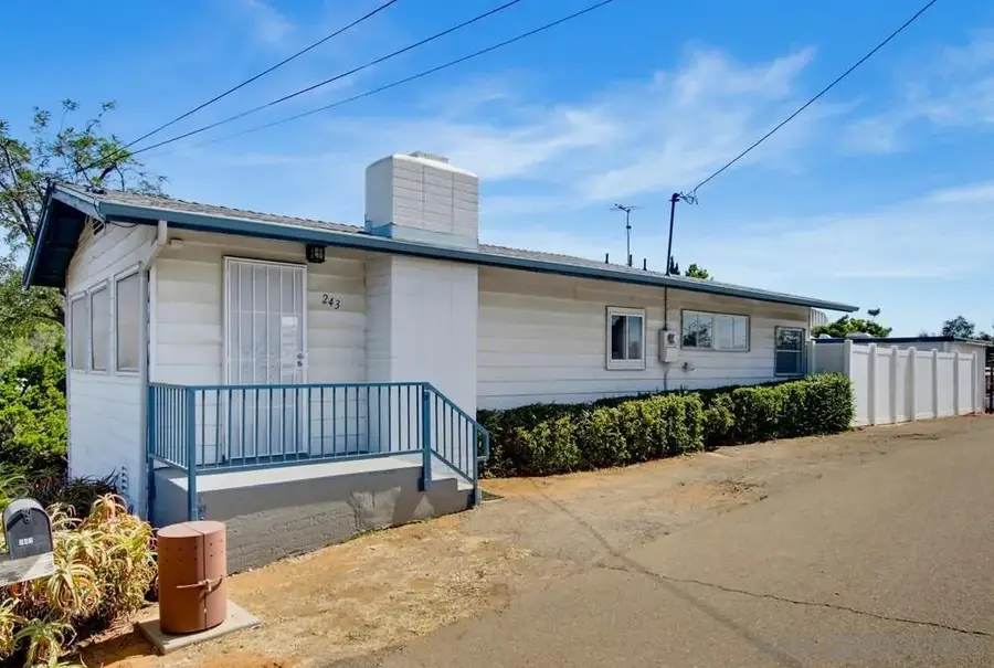 243 North Lane, El Cajon, CA 92021 - #2