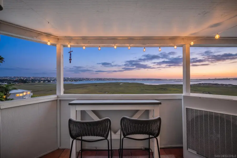 3955 Honeycutt St #202, San Diego, CA 92109 - #3