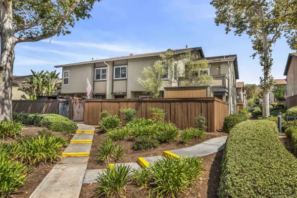 10250 Michala Pl, Santee, CA 92071