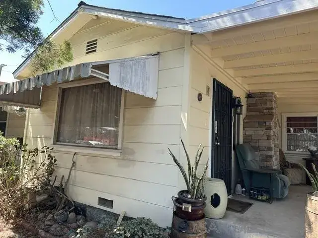 3106 Menlo Ave., San Diego, CA 92105 - #1