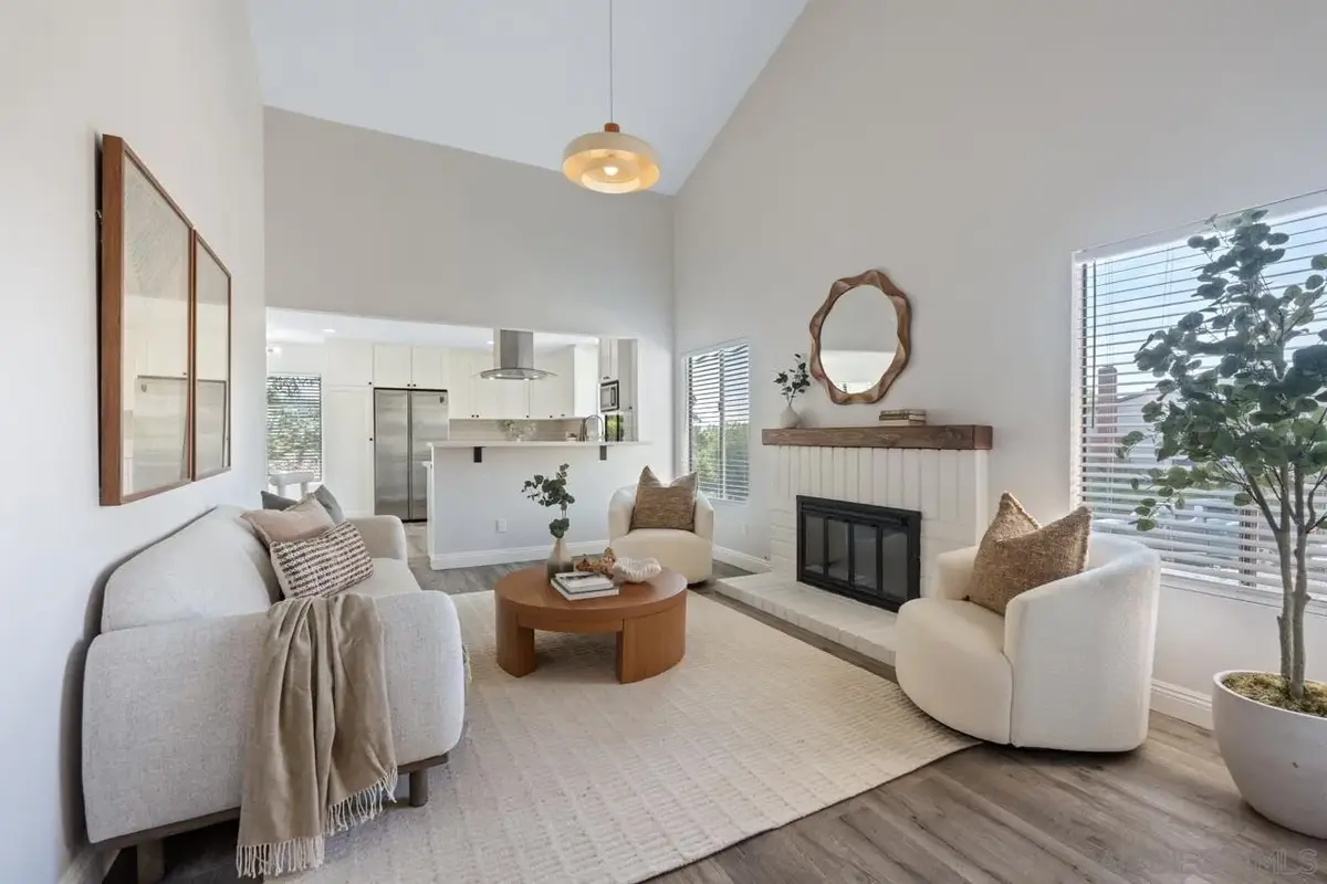 2053 Golden Circle Dr, Escondido, CA 92026 - #1