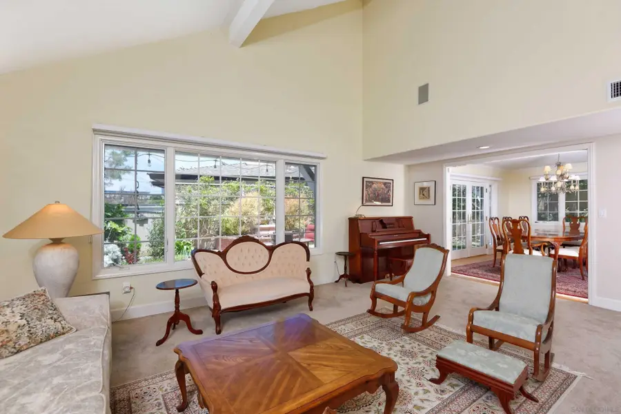 8745 Robin Hood Lane, La Jolla, CA 92037 - #2