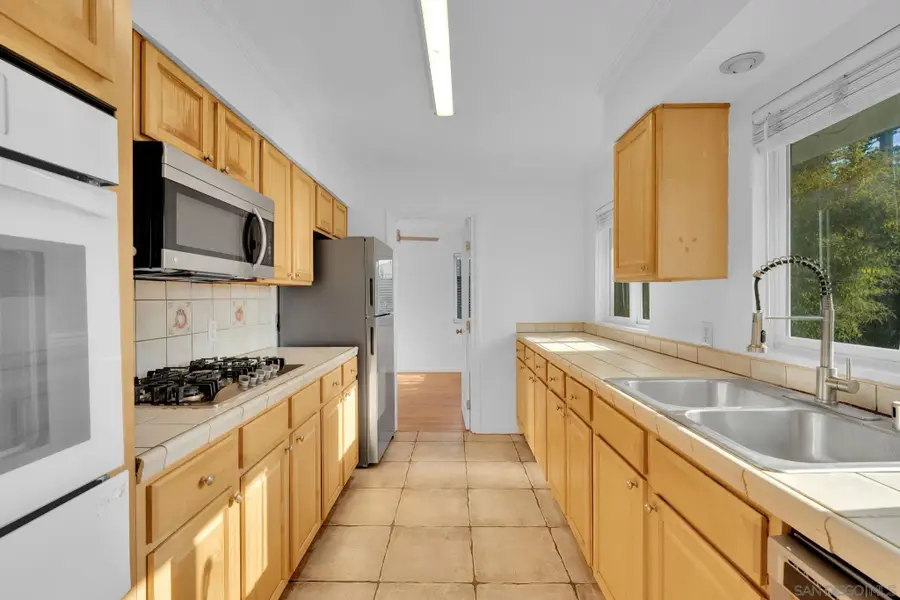 5166 Brockbank Pl, San Diego, CA 92115 - #3