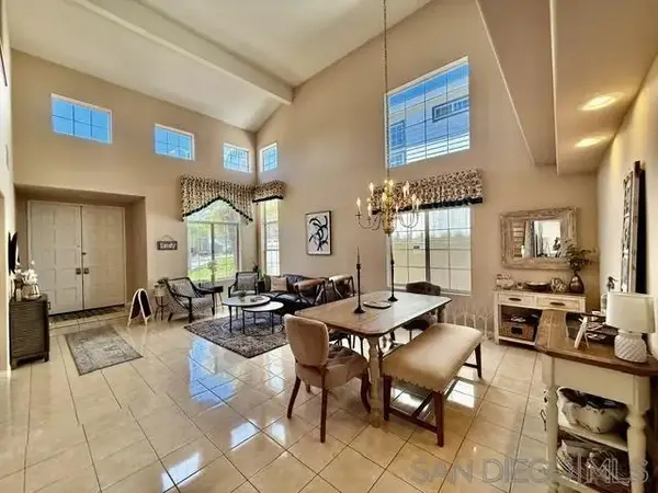 2897 Sunset View, Signal Hill, CA 90755