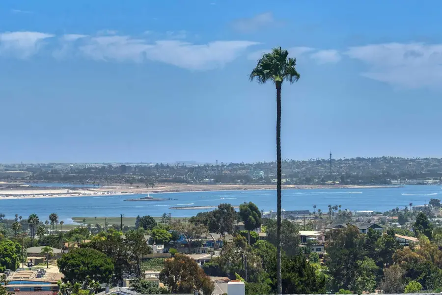 2157 Harbour Heights Road, San Diego, CA 92109 - #2