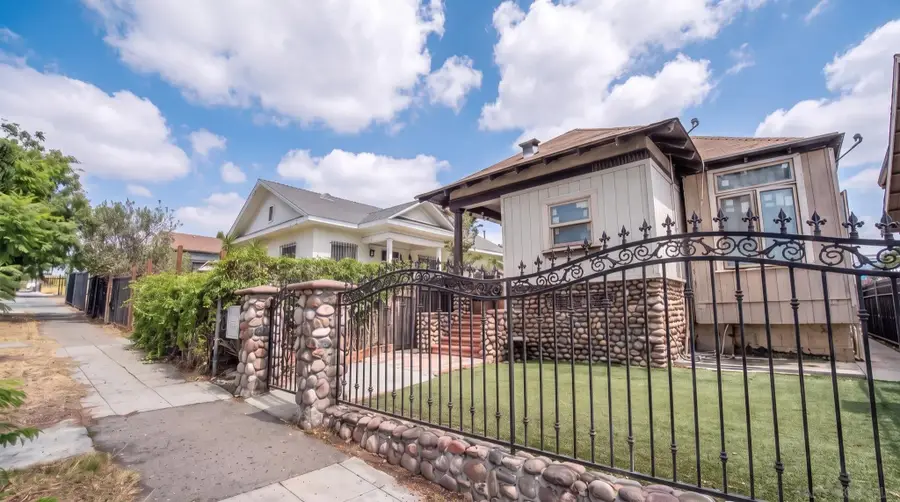 525 25th, San Diego, CA 92102 - #3