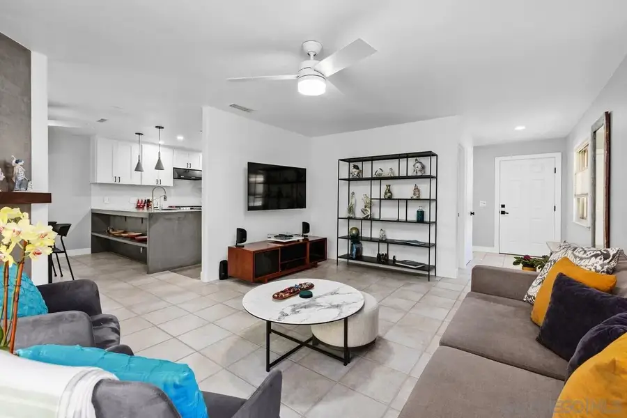 3152 Avenida Topanga, Carlsbad, CA 92009 - #2