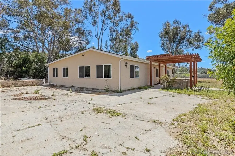 5461 Rainbow Creek, Fallbrook, CA 92028 - #3