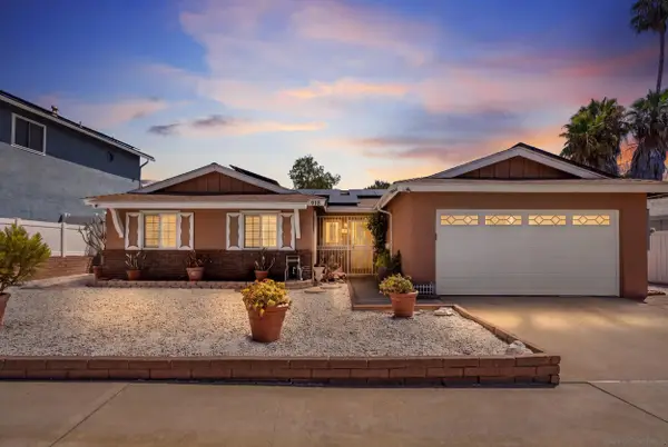 619 Meadowbrook Dr., San Diego, CA 92114