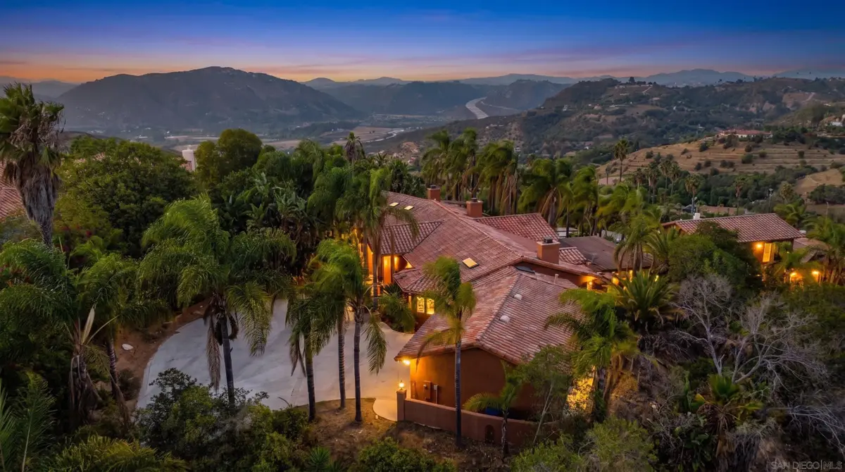 2369 Vern Dr, Fallbrook, CA 92028 - #1