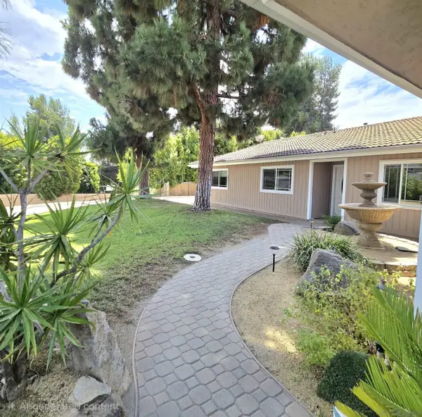 4126 Avocado Blvd., La Mesa, CA 91941