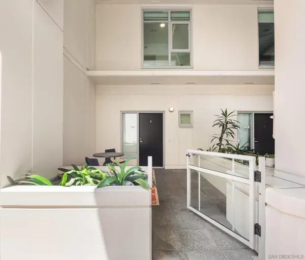 825 W Beech #101, San Diego, CA 92101