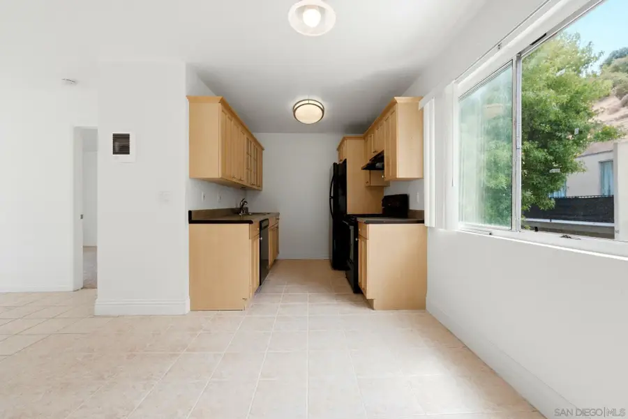2850 Reynard Way #16, San Diego, CA 92103 - #3