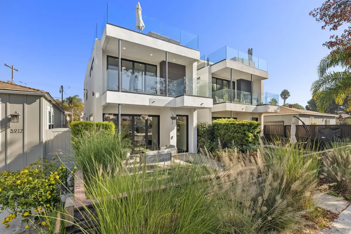 3913 Kendall St, San Diego, CA 92109 - Image #1