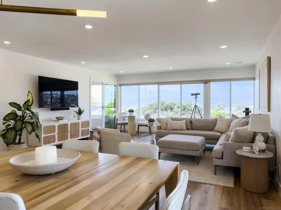 635 Paseo De La Playa #305, Redondo Beach, CA 90277 - #3