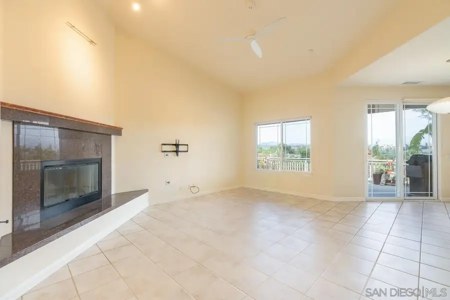 613 Carnation Lane, Fallbrook, CA 92028 - #3