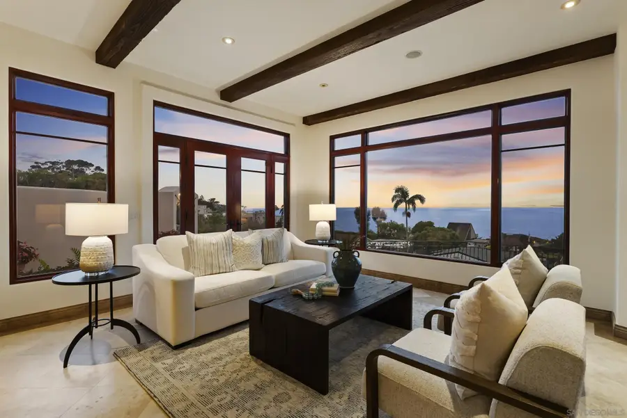 1745 Amalfi St, La Jolla, CA 92037 - #2