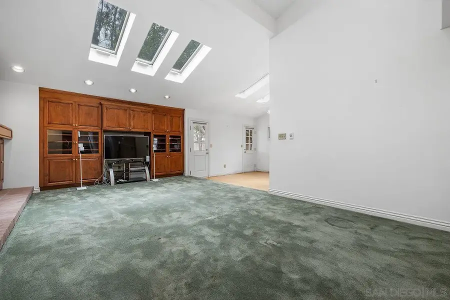 10371 Matador, San Diego, CA 92124 - #3