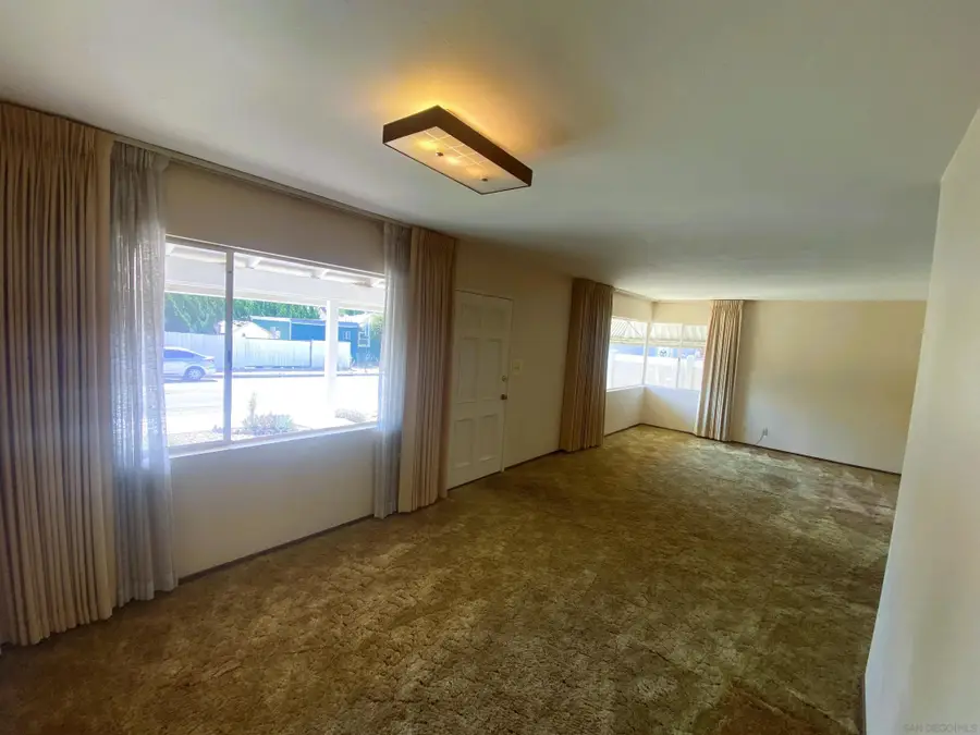 4618 Dana Dr., La Mesa, CA 91942 - #2