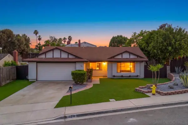 520 La Barca St, Spring Valley, CA 91977
