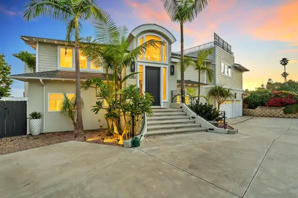 1809 Ivy, Oceanside, CA 92054