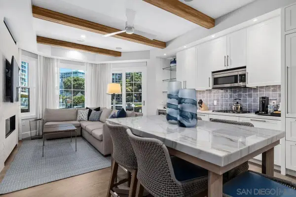 1500 Orange Ave #Res 17, Coronado, CA 92118