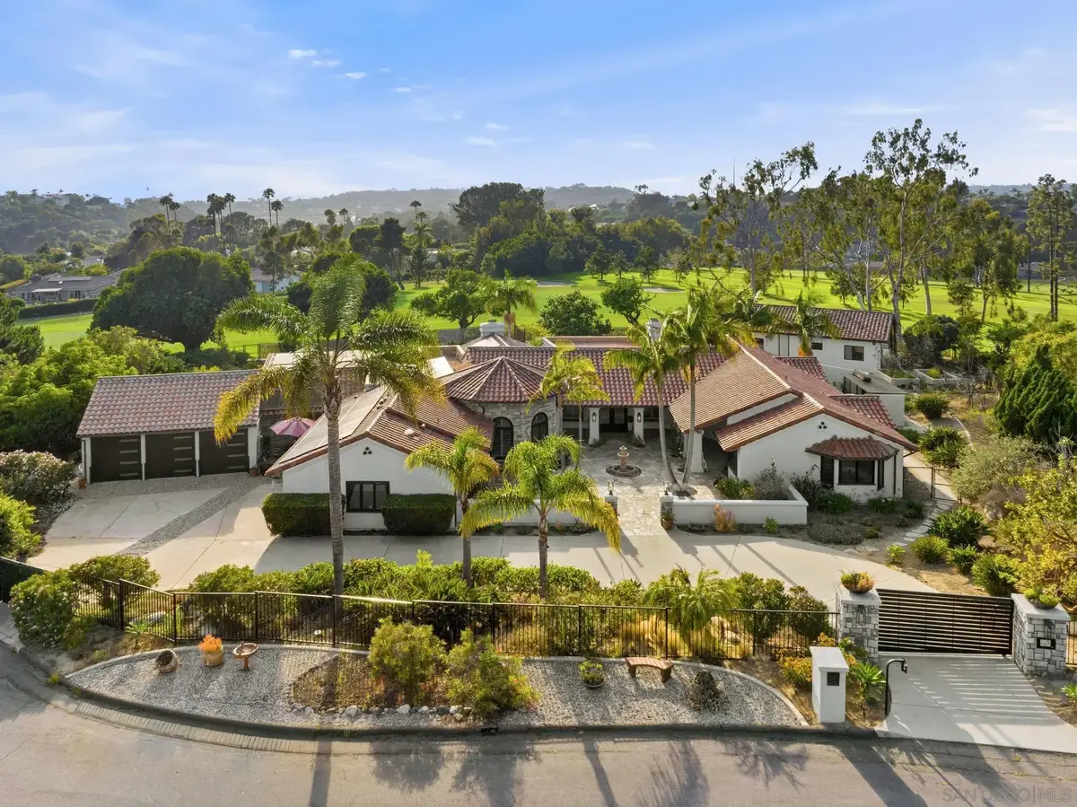 1512-14 Uno Verde Court, Solana Beach, CA 92075 - #1