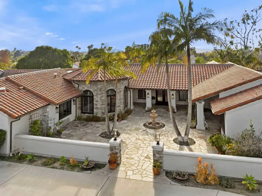 1512-14 Uno Verde Court, Solana Beach, CA 92075 - #2