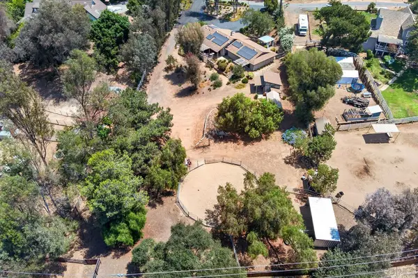 4515 Baja Mission Road, Fallbrook, CA 92028